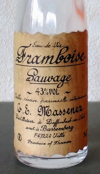 Picture of bottle Massenez (Alsace, France) – Framboise Sauvage (Wild Raspberry), c. 1990, 43%